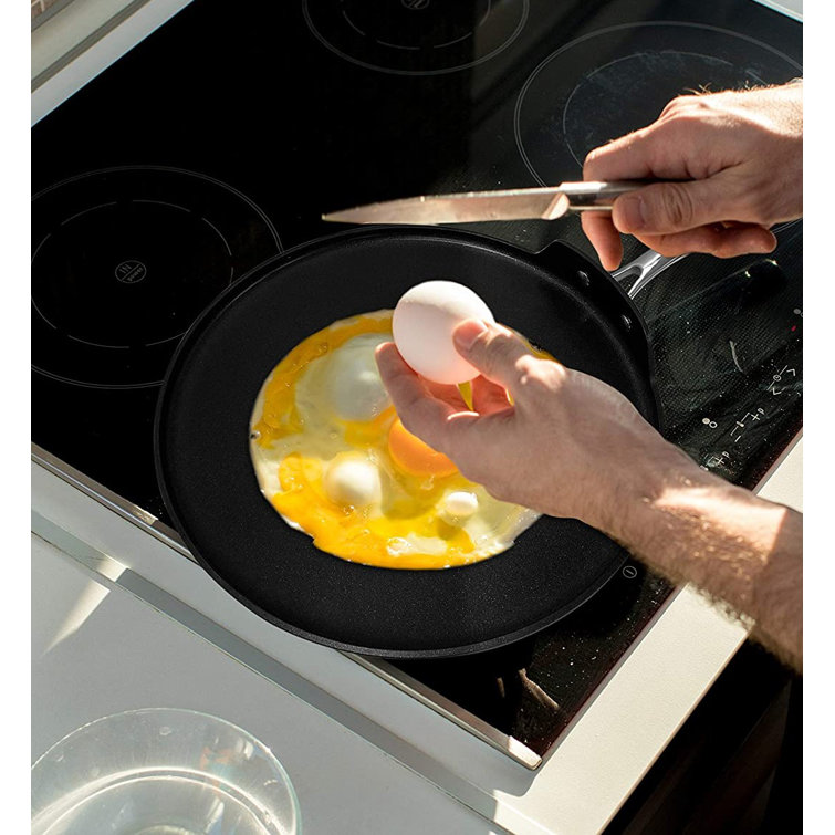 https://assets.wfcdn.com/im/22530686/resize-h755-w755%5Ecompr-r85/2302/230279361/Melissa+Aluminum+Non+Stick+Crepe+Pan.jpg