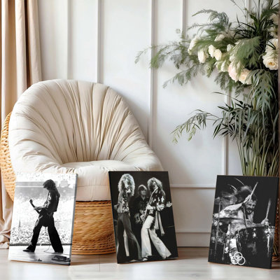 Ensemble de 3 affiches encadrées, style rock vintage, sur toile, représentant des musiciens en concert. Décor idéal pour le salon, la chambre à coucher ou toute autre pièce. Cadeau parfait pour les mélomanes.