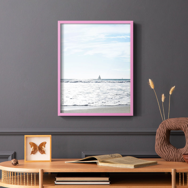 A Day At Sea, reproduction encadrée - bois massif, Rose, H 10 po x l 8 po