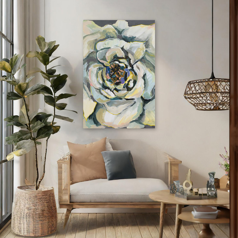 «Contemporary and Preppy Bloom I Crop», H 48 po x l 32 po