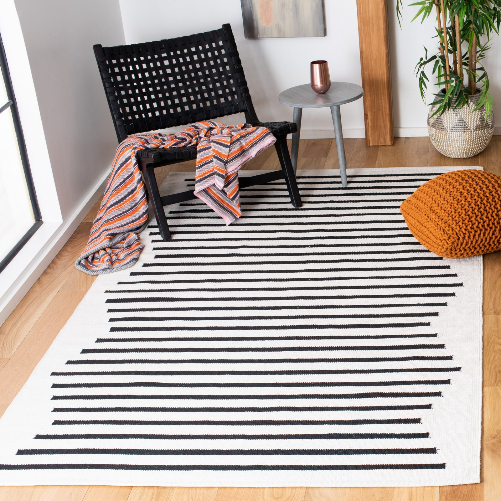 Mando Ivory Black Hand-Woven Striped Cotton Rug, Rectangle 8' x 10'