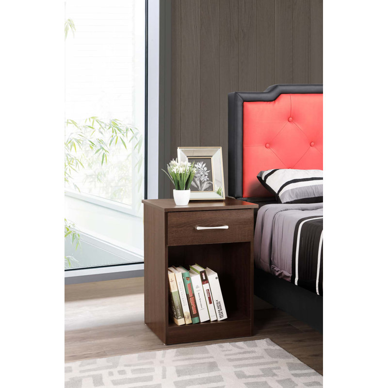 Table de chevet élégante pour les espaces décontractés, Brun