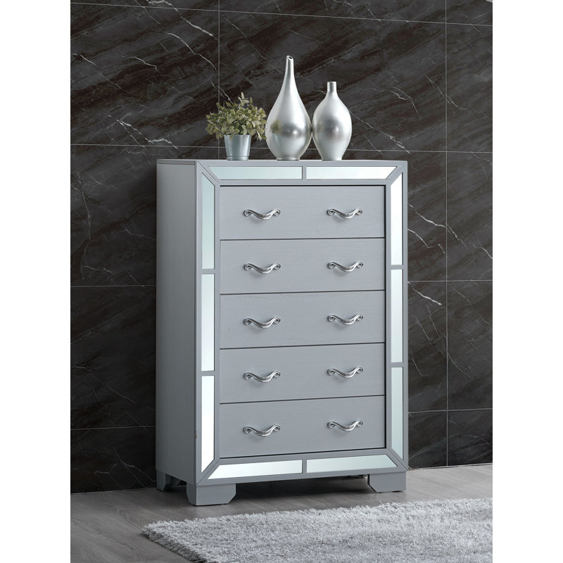 Bellomy 96CA02911C27457189DD2B712F744661 Chest , Silver