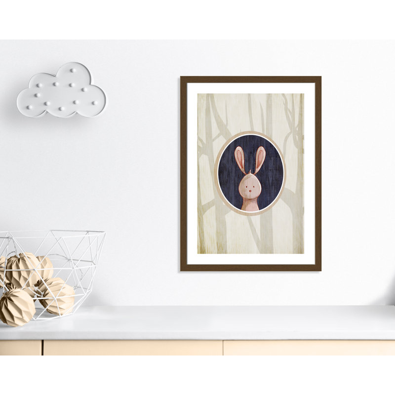 «Juvenile Forest Animals», impression sur papier, Cadre plat noyer, H 34,5 po x l 24,5 po x P 0,6 po