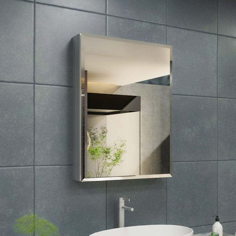 Armoire à pharmacie Hennagan avec miroir et 4 tablettes réglables, H 30 po x l 23 po x P 4,62 po, Argent argent