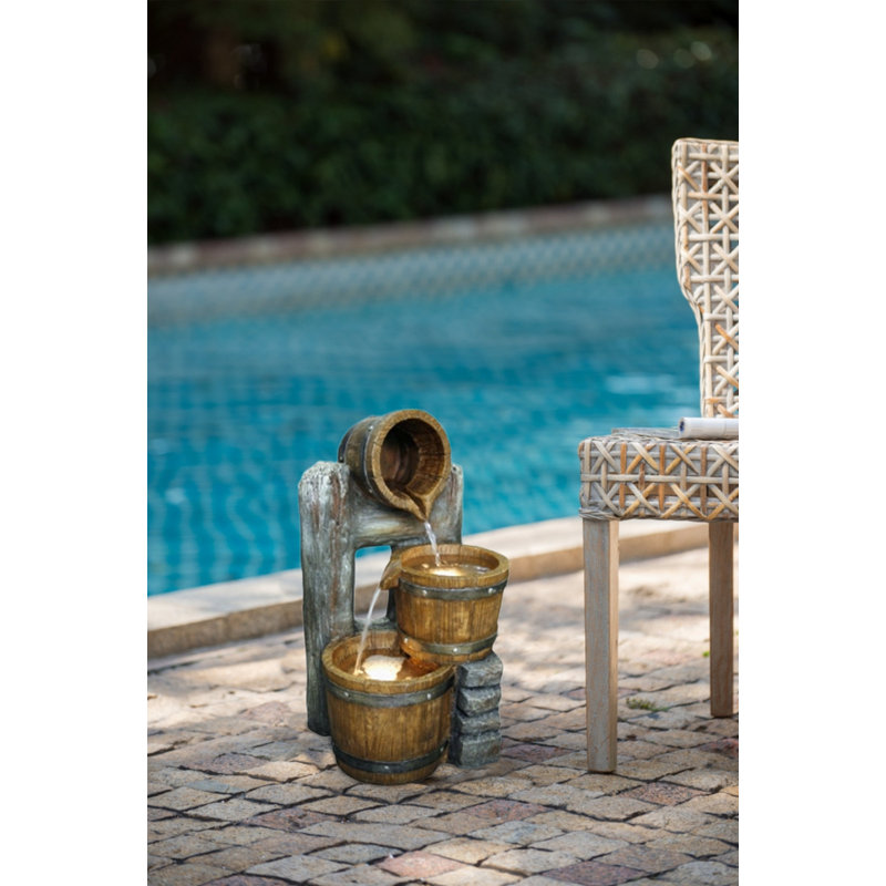 Fontaine décorative à 3 niveaux 10,4 x 9,4 x 19,1 po avec lumières et pompe