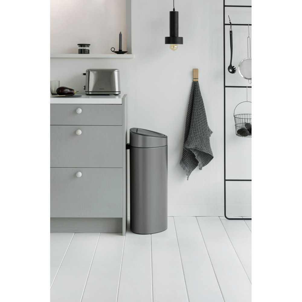 Brabantia 10.6gal Touch Top Trash Can, Platinum