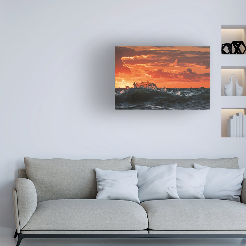 Modern & Contemporary, 16" H x 24" W x 2" D