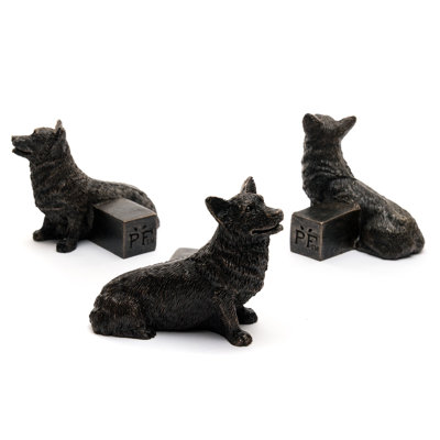 Pieds de jardinière Corgi