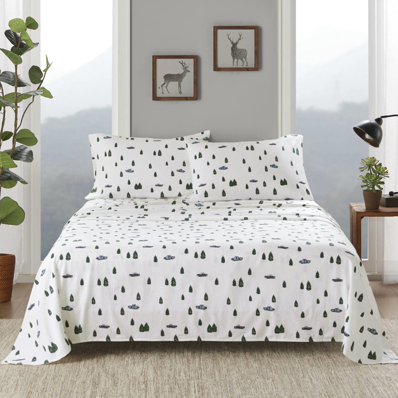 Ensemble de draps 4 pièces pour très grand lit avec arbres et camions, flanelle 100% coton, matelas double / double 12 po, grand / très grand / drap doux 14 po entièrement brossé des deux côtés, lavable à la machine, convient au matelas