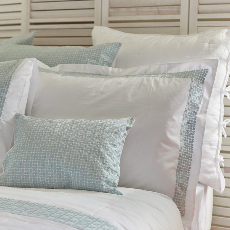 Lagos_Shams, King, White/Aqua