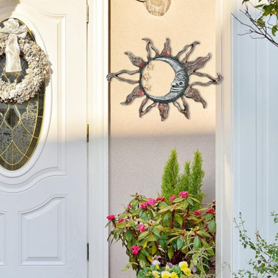 Décoration murale lune et soleil, sculpture murale en métal robuste, plaque décorative de clôture de jardin extérieur, jolies suspensions rétro pour mur intérieur de maison de campagne, cadeau unique pour la maison