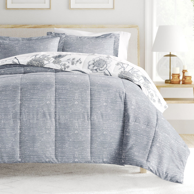  Down Alternative Molly Botanicals Reversible Comforter Set, Full/Queen Comforter + 2 Pillow Shams