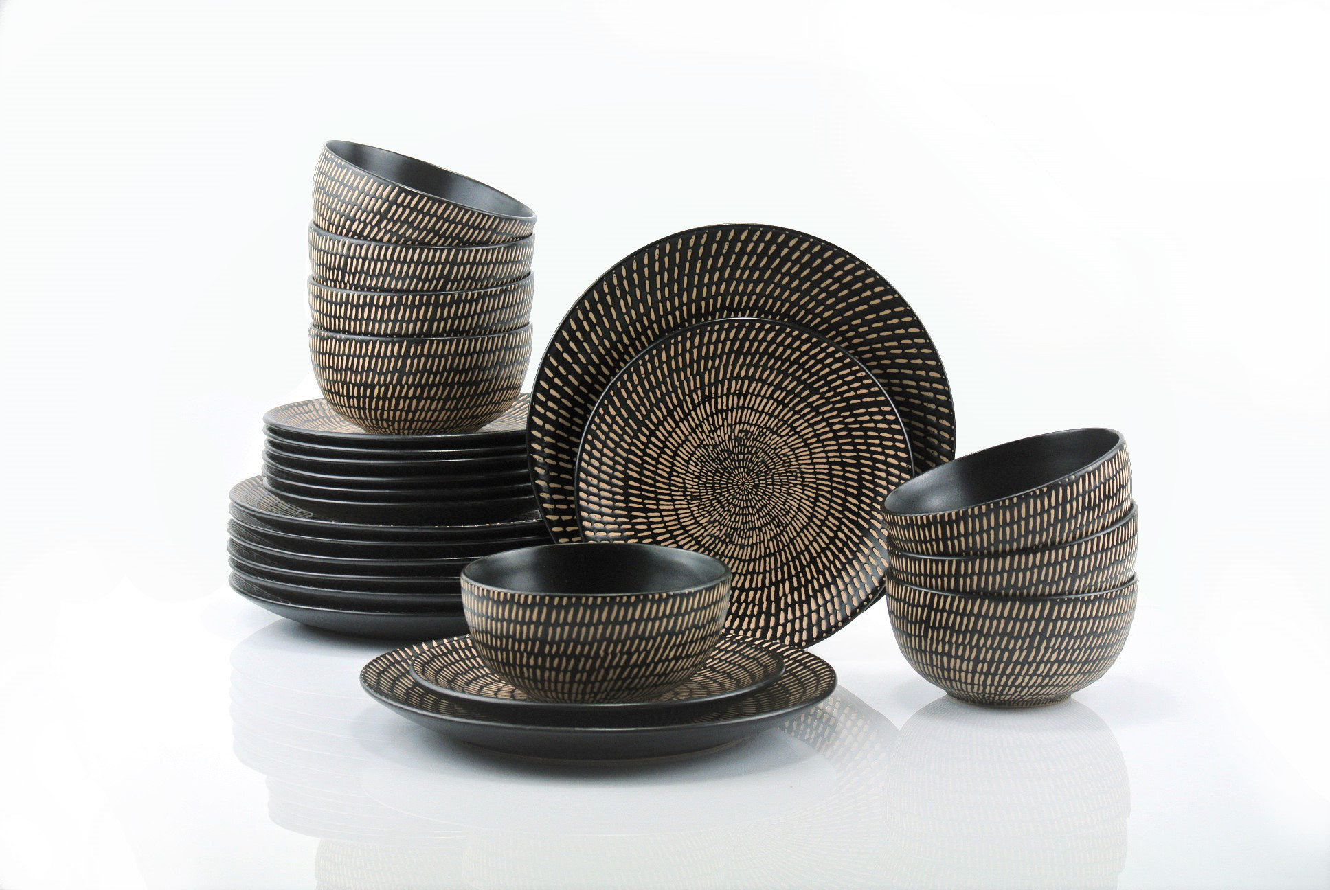 Waterside 24 Piece Dinnerware Set, Service for Reviews