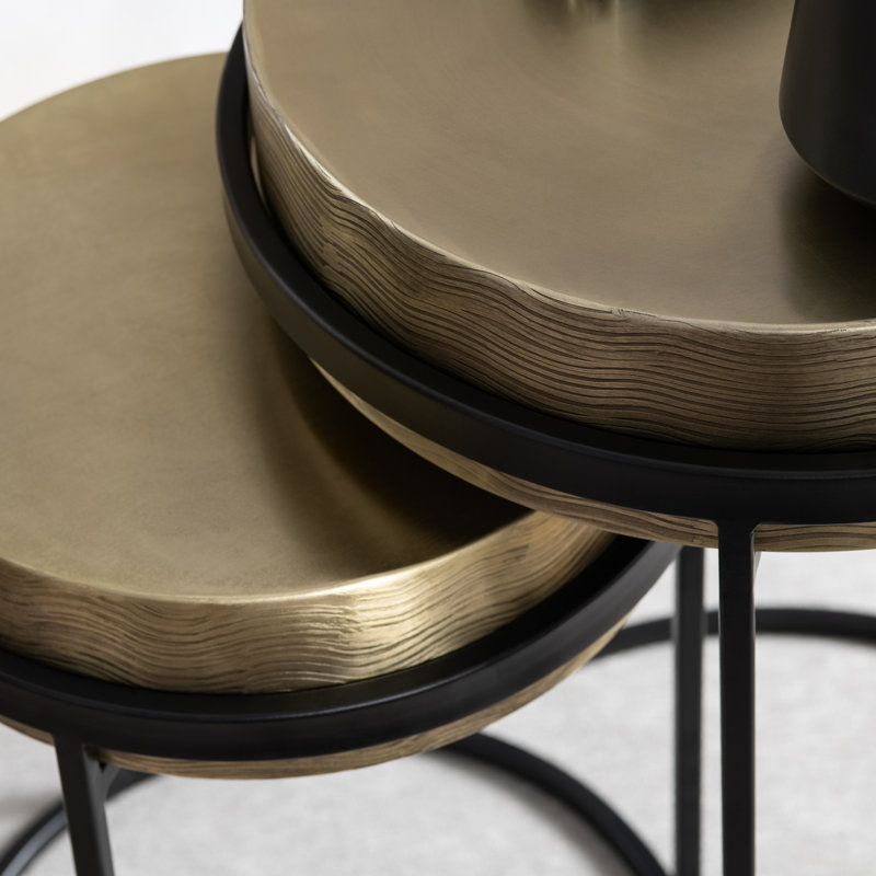 Zarrion 2-Piece Textured Brass Nesting Table Set