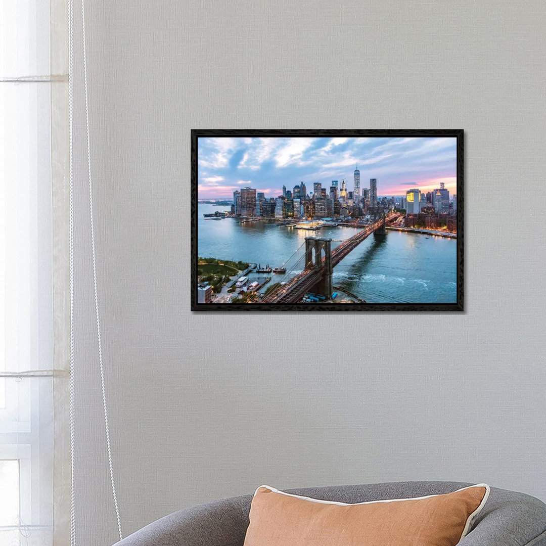 Leinwandbild Brooklyn Bridge und Lower Manhattan Skyline, New York City, New York, USA von Matteo Colombo