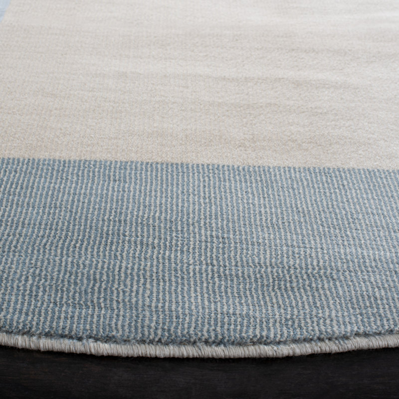 Holyfield 300 Performance Geometric Rug, Round 6'7"