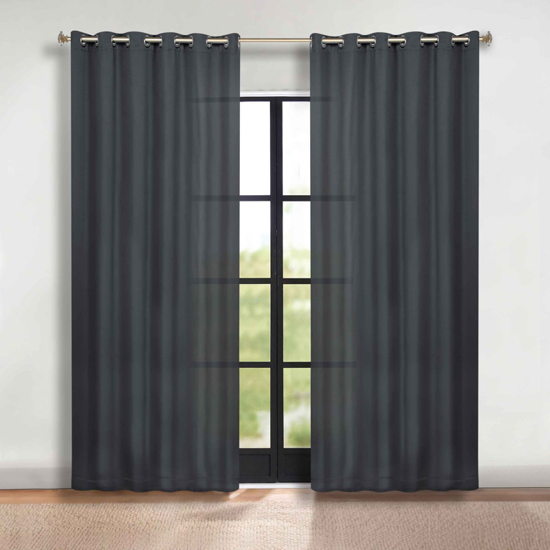 Paire de rideaux obscurcissant avec œillets Millendon, Gris, L 70 po x L 96 po
