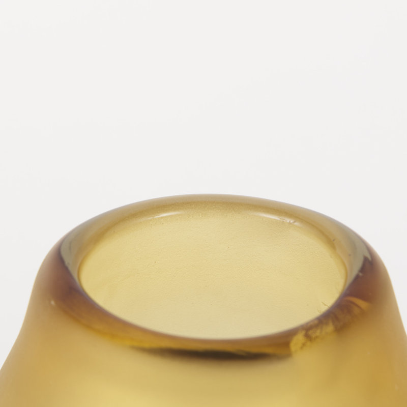 Dashaun Table Vase, 11" H x 7" W x 7" D