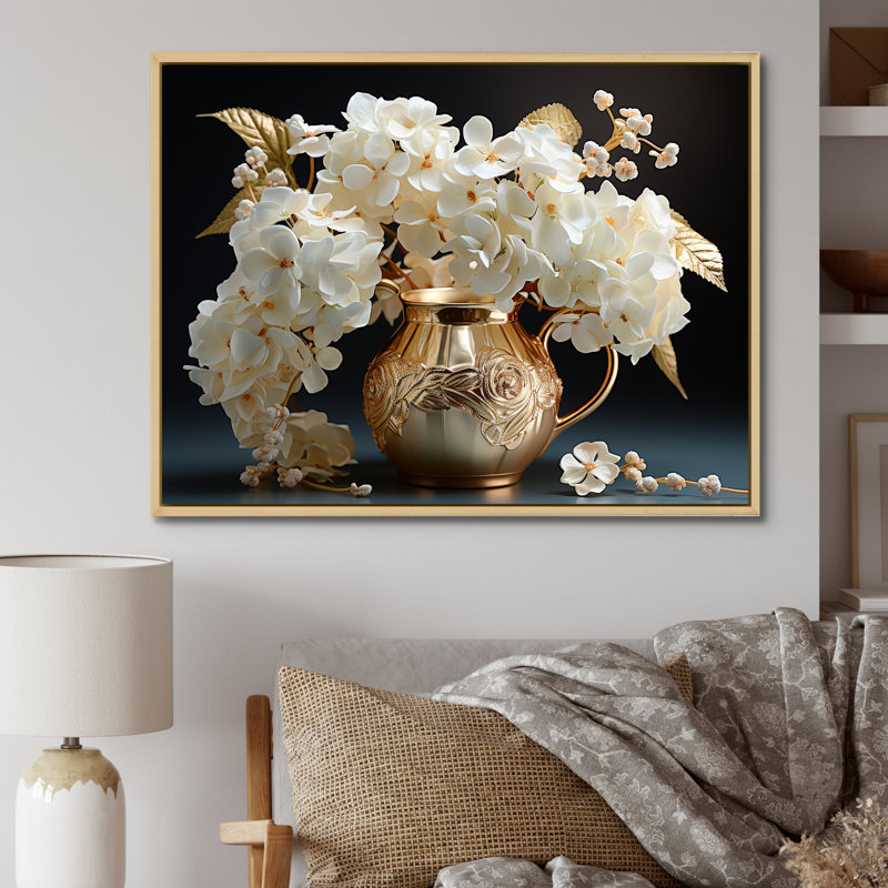«Baroque Hydrangea» blanc et or V - Hydrangea, reproduction d'art sur toile encadrée, H 30 po x l 40 po x P 1,5 po