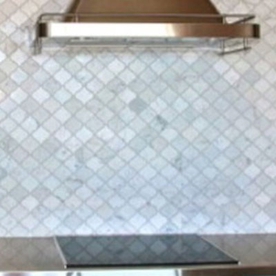 12 po x 12 po Carrara White