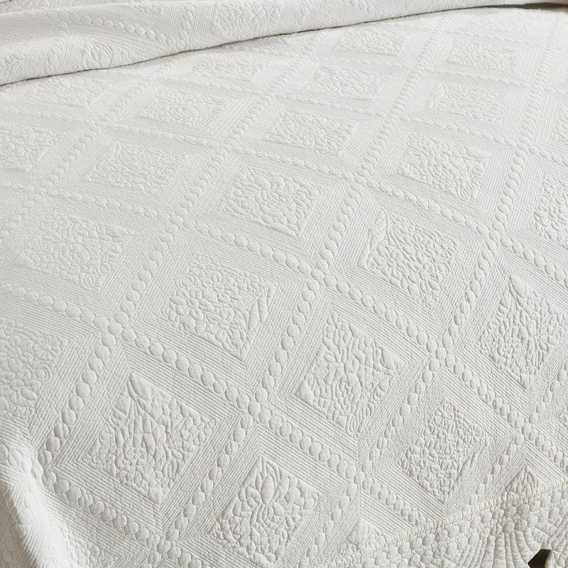 Ensemble 100% coton Tkemb broderie, Blanc, Courtepointe très grand et 2 très grandes taies