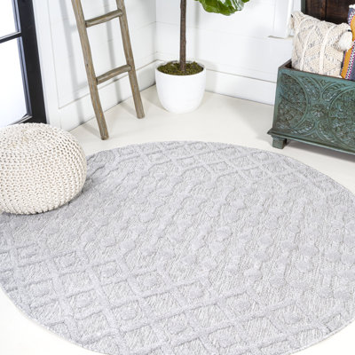 Shanaghy Moroccan Diamond Light Gray Indoor/Outdoor Rug
