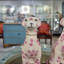 Figurines en porcelaine Whippet - pois roses (ensemble de 2)-576387776