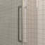 Porte de douche coulissante en verre trempé sans cadre modernisée pour salle de bain avec quincaillerie en nickel brossé
