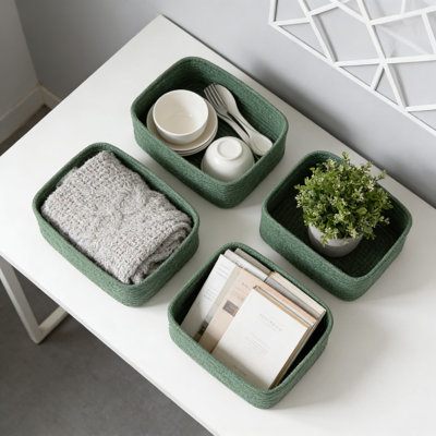 Paquet de 4 paniers de rangement tissés, paniers de rangement de placard décoratifs pour étagères, chambre de bébé, serviettes et jouets, mini panier de corde en coton tissé à la main pour l'organisation à la maison
