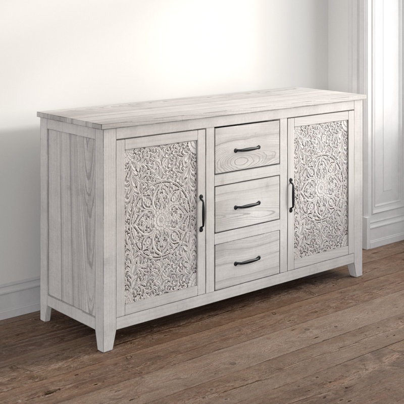 Hamar 63'' W 3 - Drawer Dresser
