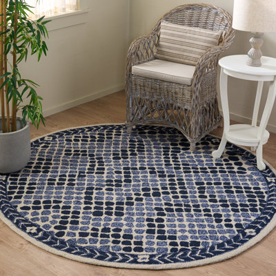 Metro 758 Hand Tufted Performance Geometric Rug