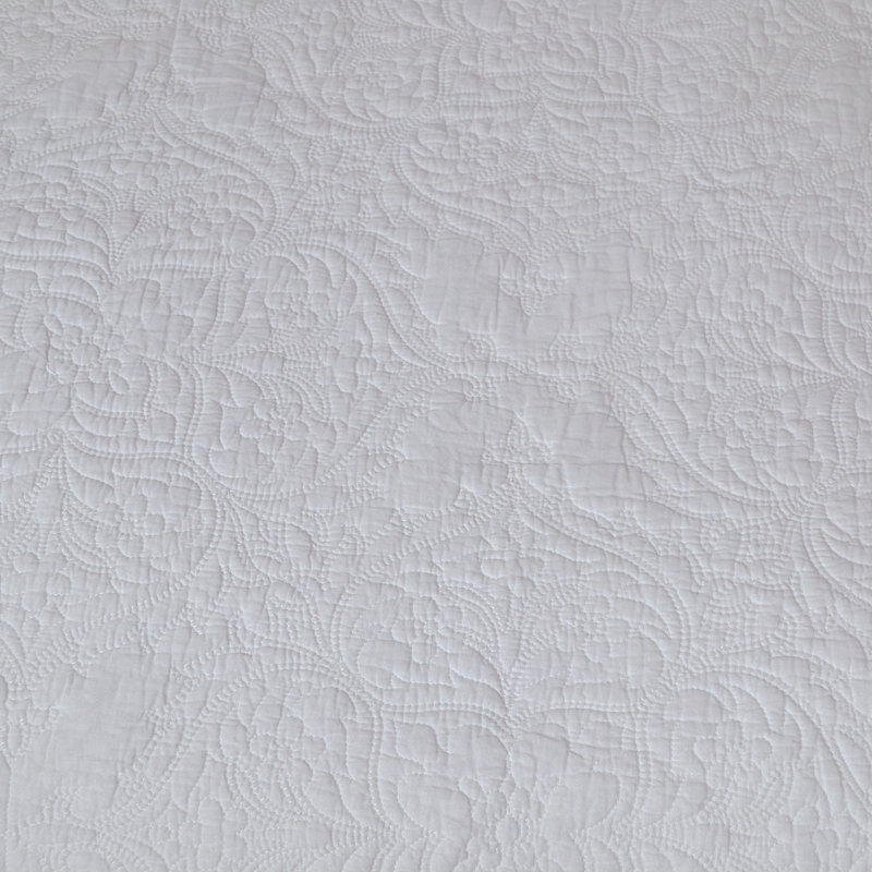 Ensemble de courtepointe Curtis, Courtepointe très grand et 2 très grandes taies , blanc