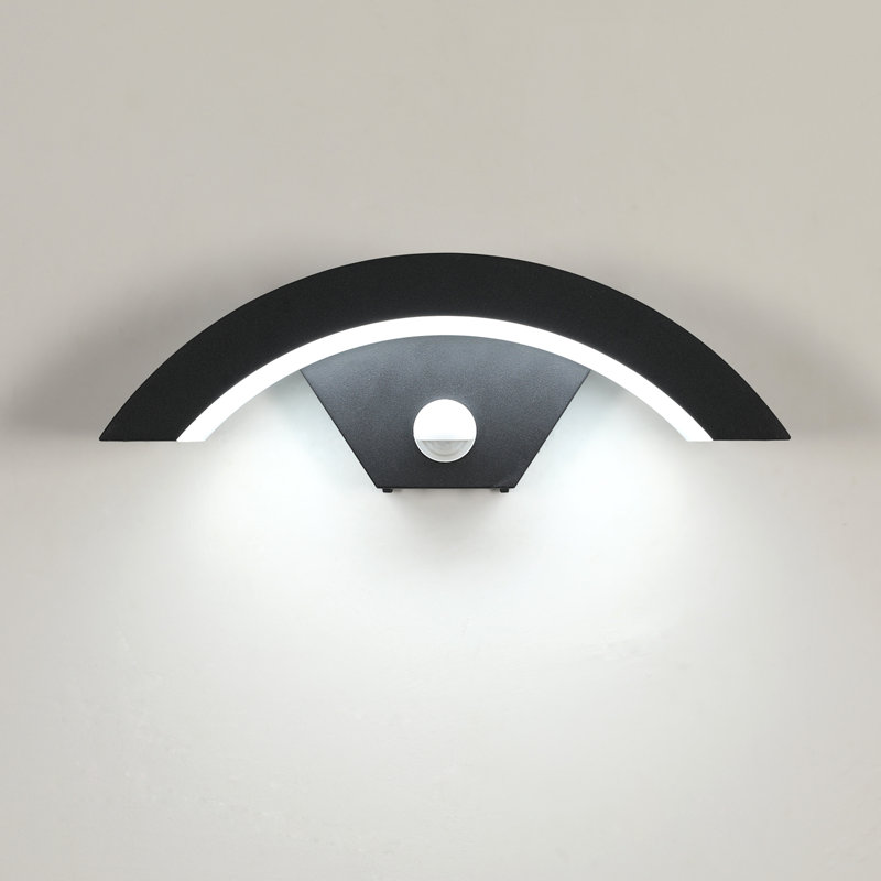 Matte Black 10cm H Integrated LED Outdoor Armed Sconce
