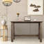 Table de cuisine multifonctionnelle avec repose-pieds, support stable et grain de bois classique, panneau de carton brun, profondeur de 55,1 pouces