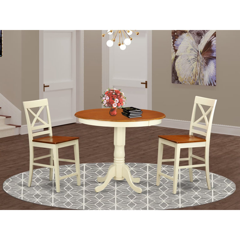 L'ensemble de table de salle à manger 3 pièces à hauteur de comptoir comprend une table ronde en bois avec piédestal et 2 chaises de cuisine, babeurre et cerise