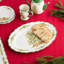 Ensemble de plateaux de Noël Holly Tree - 2 plateaux de Noël en mélamine avec motif d'arbre classique, intérieur / extérieur, résistant aux bris, lavable au lave-vaisselle et festif
