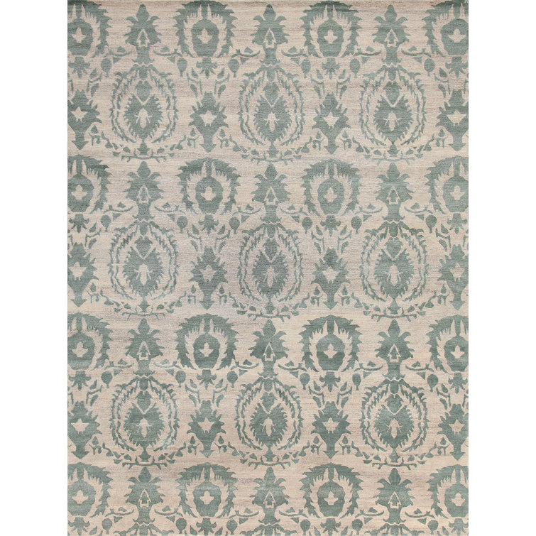 Classic Damask Area Rug