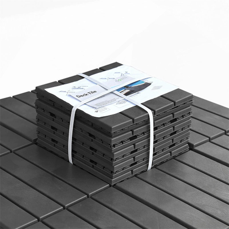 Carreaux de terrasse à emboîtement de patio, tuiles de terrasse carrées composites de 12 po x 12 po, carrelage extérieur en plastique à quatre lattes pour cour arrière de porche (paquet de 36)