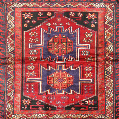 Tapis oriental multicolore tissé à la machine Oriental
