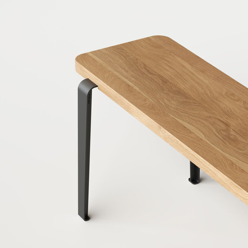 Lou Bench, 35.43"W