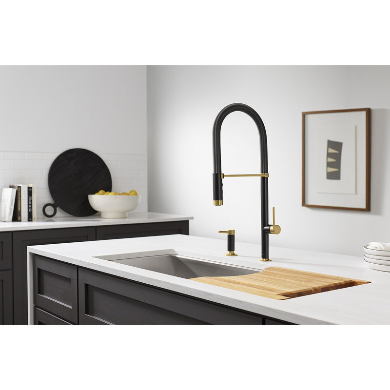 Juxtapose™ Semi-Pro Faucet, Matte Black