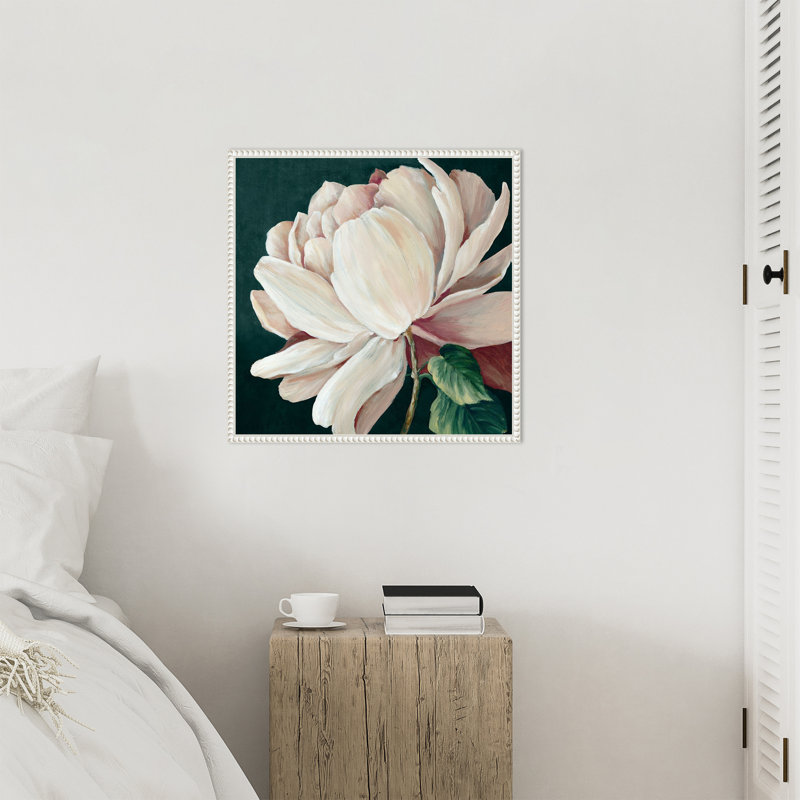 «Heart of the Bloom» par Alex Black, reproduction d'art sur toile encadrée, H 22 po x l 22 po