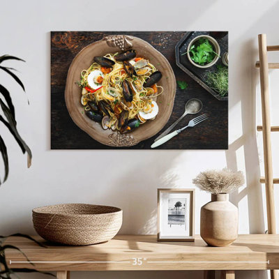 Yarlin Simple Seafood Pasta