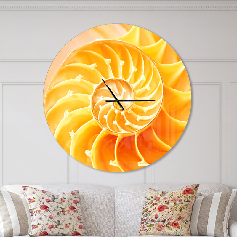Jaune Nautilus Shell - horloge murale moderne, Surdimensionné