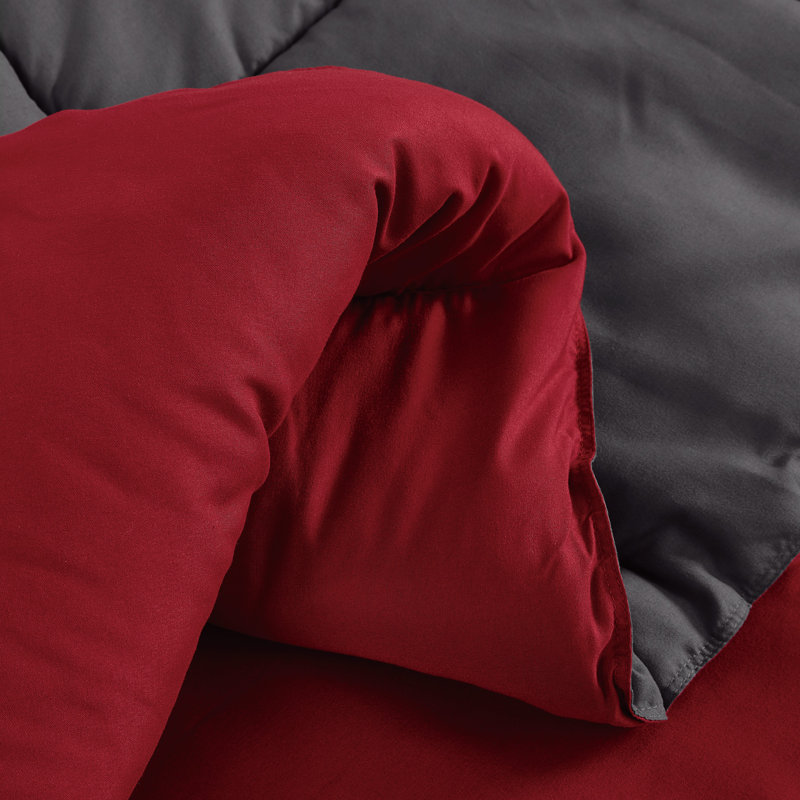 Ensemble d'édredon réversible en microfibre Everyday, Rouge/gris, Édredon grand et 2 taies décoratives