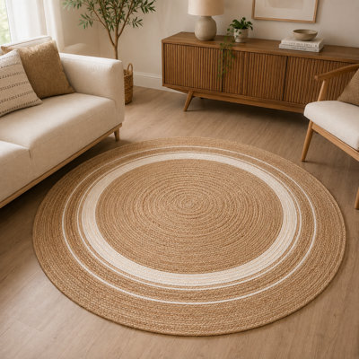 Tapis beige tressé à la main Fiona