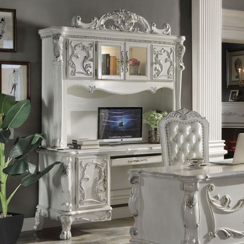 Bureau d'ordinateur et huche Dresden