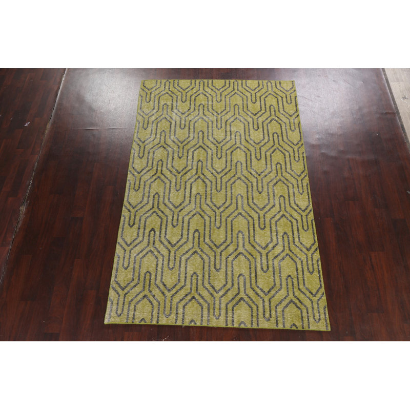 Tapis vert en laine noué à la main de conception unique 5 pi 7 po x 8 pi 9 po
