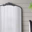 Miroir mural classique avec cadre d'inspiration baroque-731508200-731508202